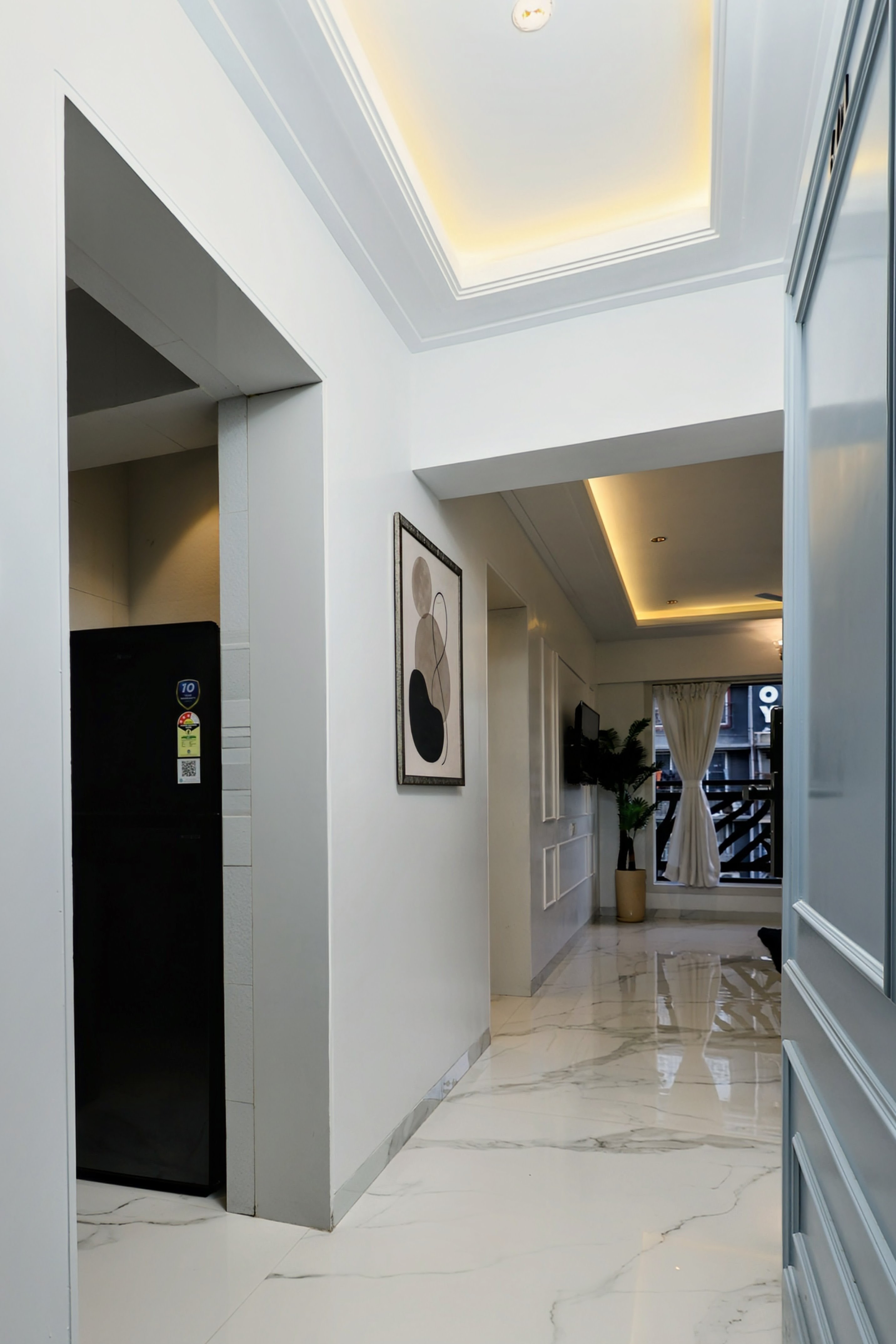 Premier 2 Bedroom Apartment in Andheri East