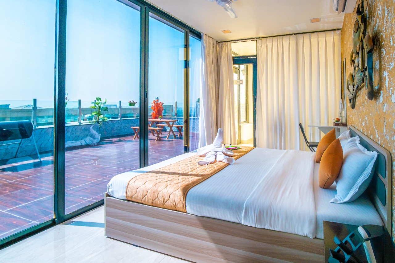 3 Bedroom Duplex Serviced apartment in Andheri
