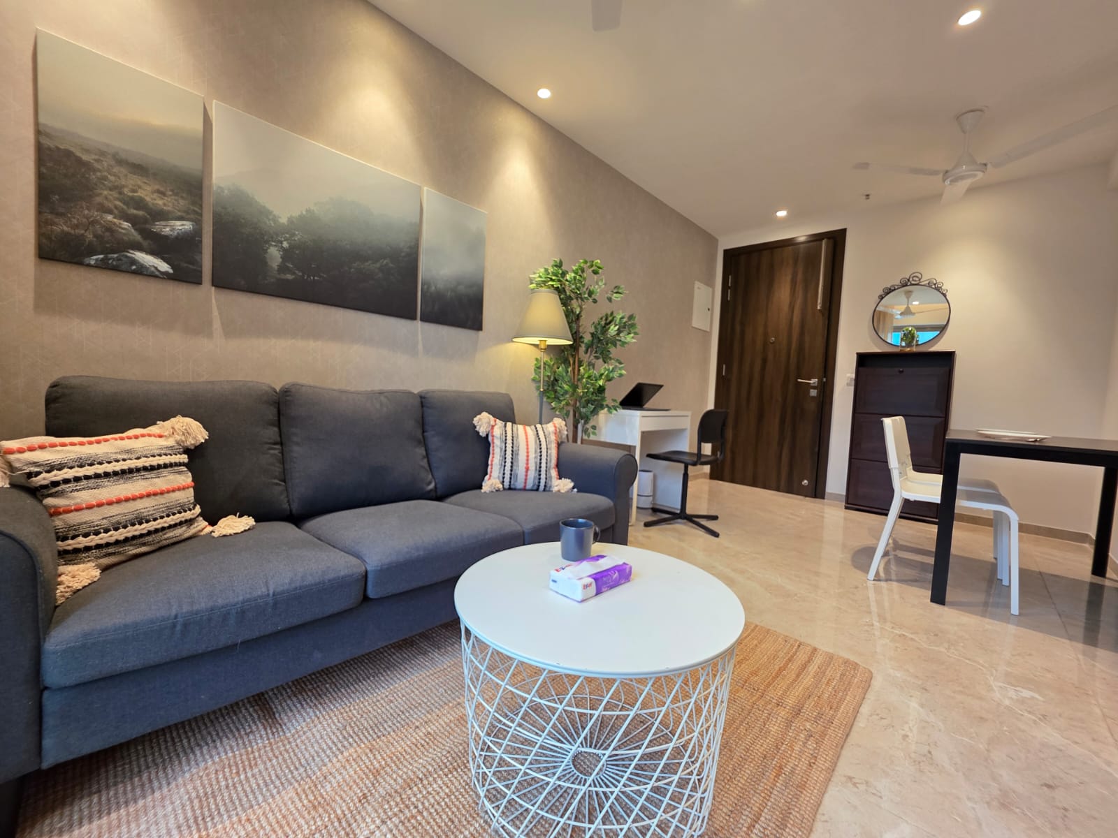 Luxury 1 Bedroom Apartment in Powai