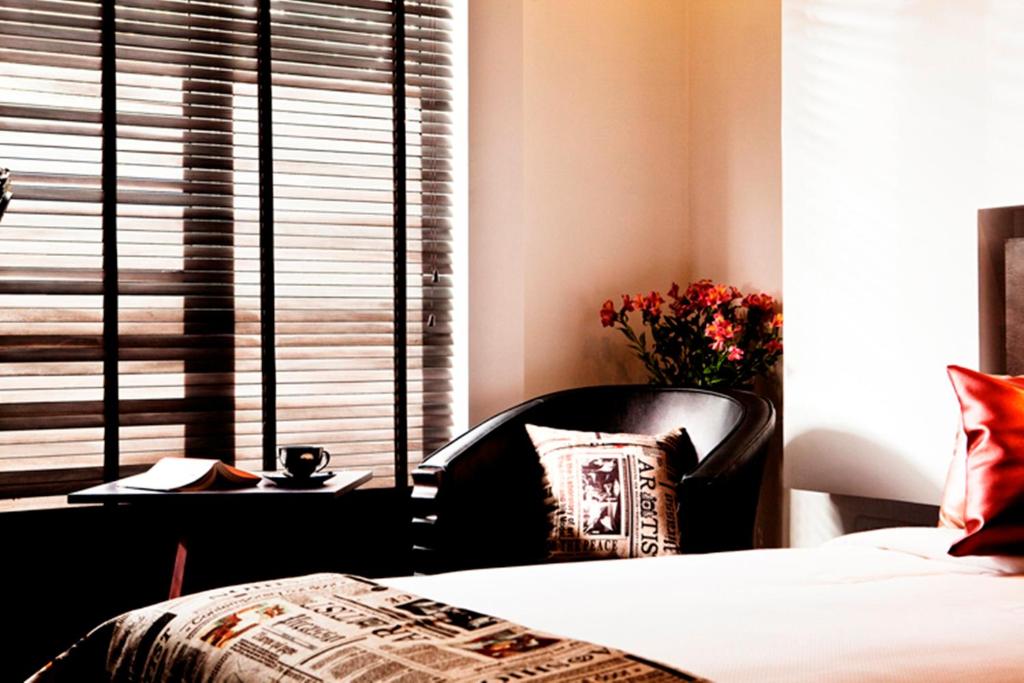 Luxury Noble Apartment near Langfold Garden