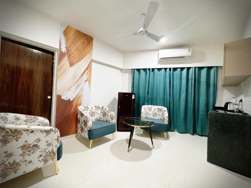 Premium 2 Bedroom Apartment in Santacruz