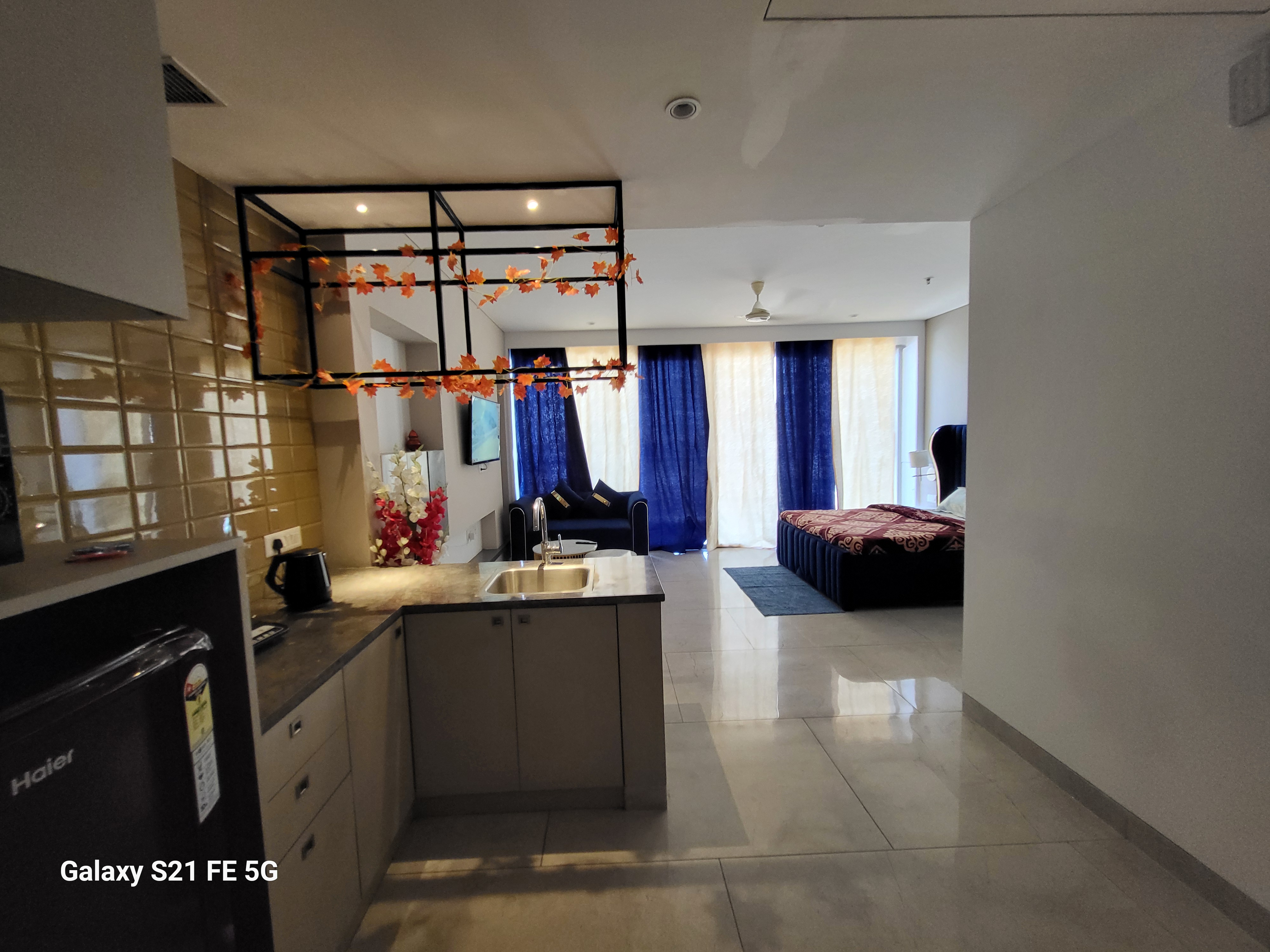 Studio Apartments on Golf Course Extension Road