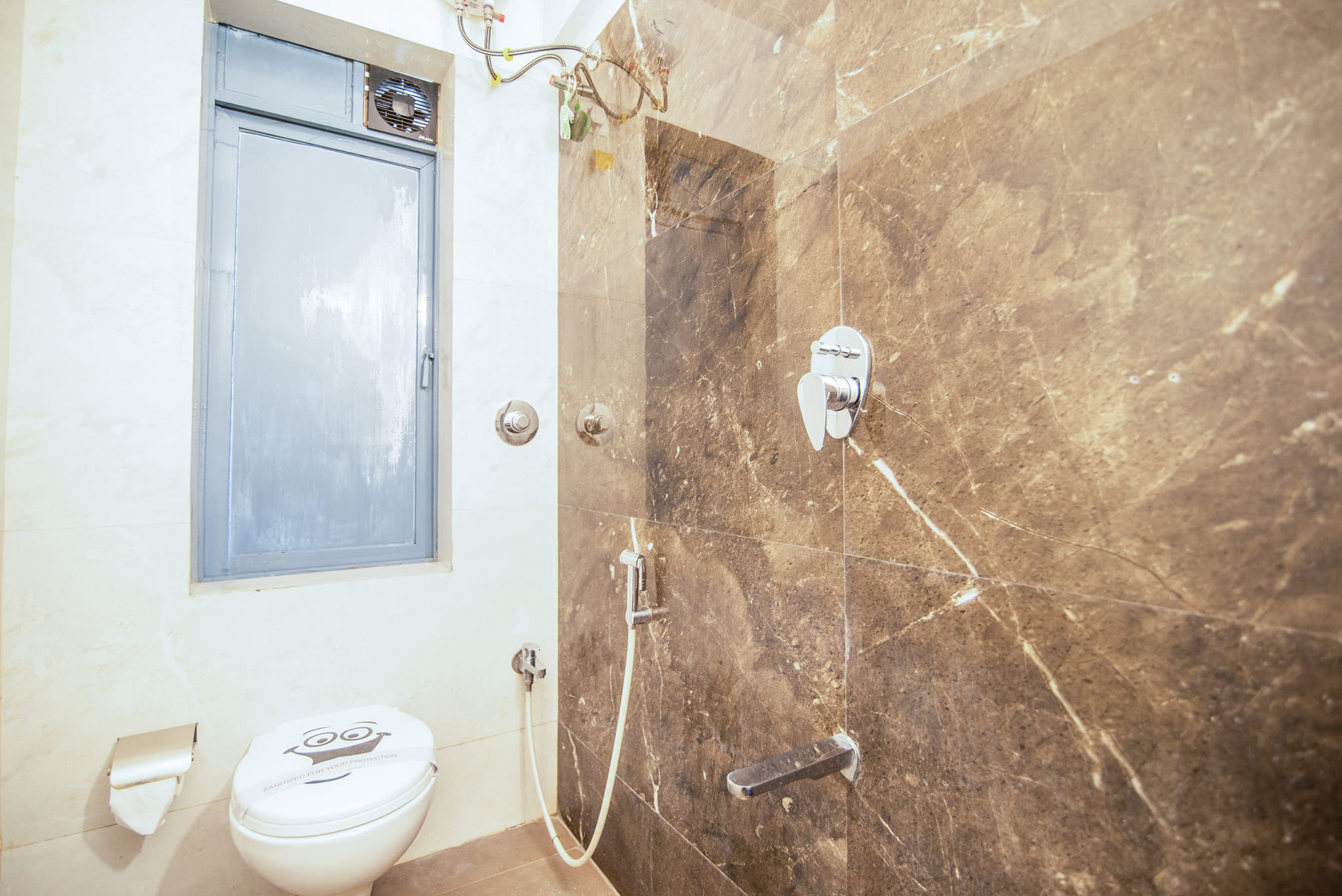 3 BR Serviced Apartment @ Santacruz East