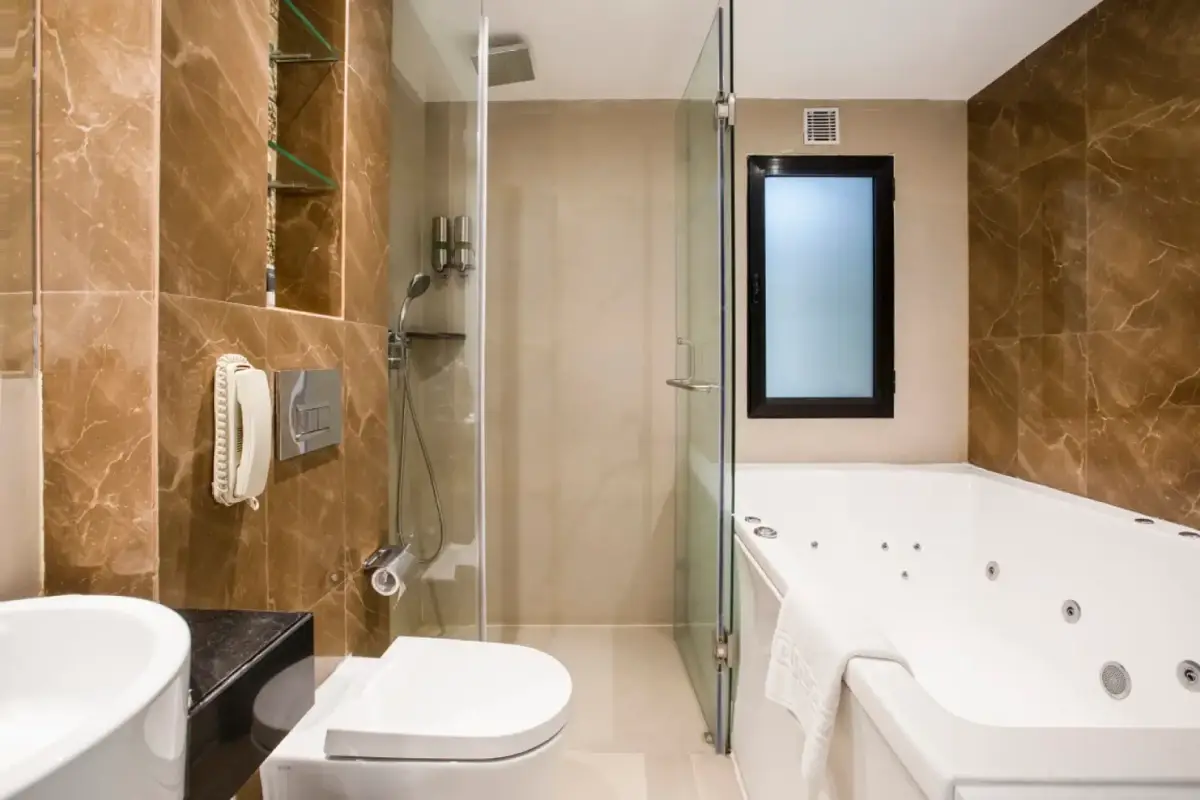 Lavish Serviced Apartments in Khar West