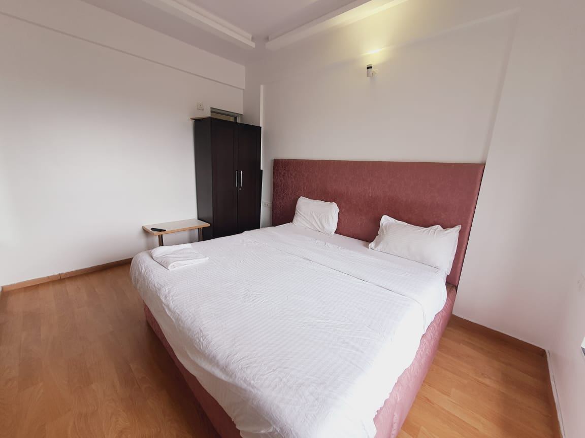 Soul at Home in Electronic City