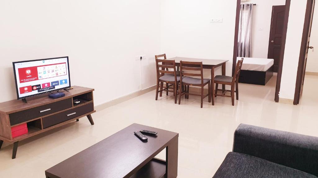 Elite 2 Bedrooms Apartment in Velacherry