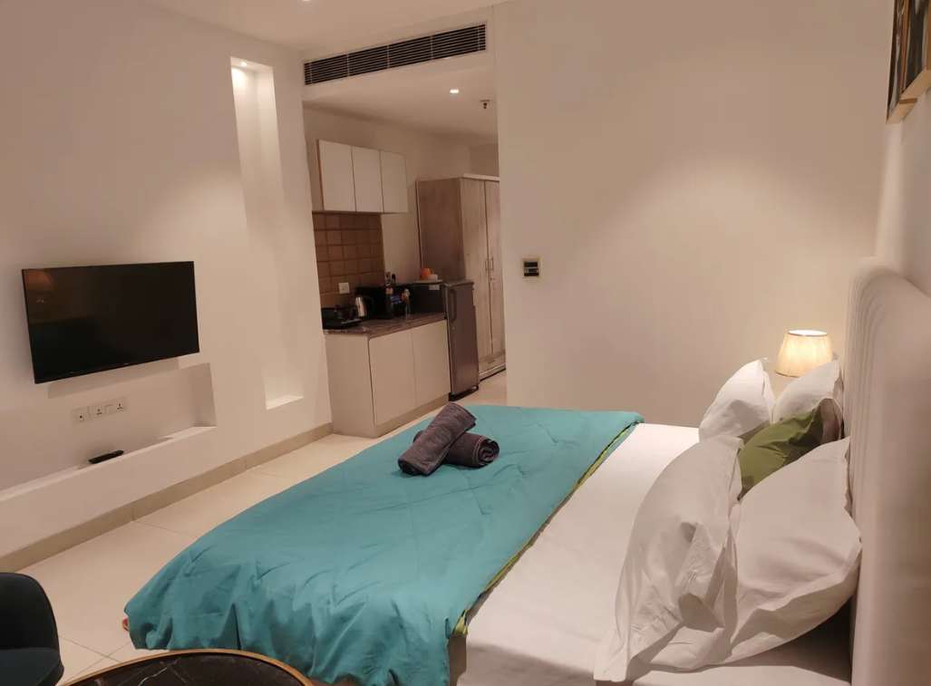 Premium Studio Apt in Sector Sixty Seven