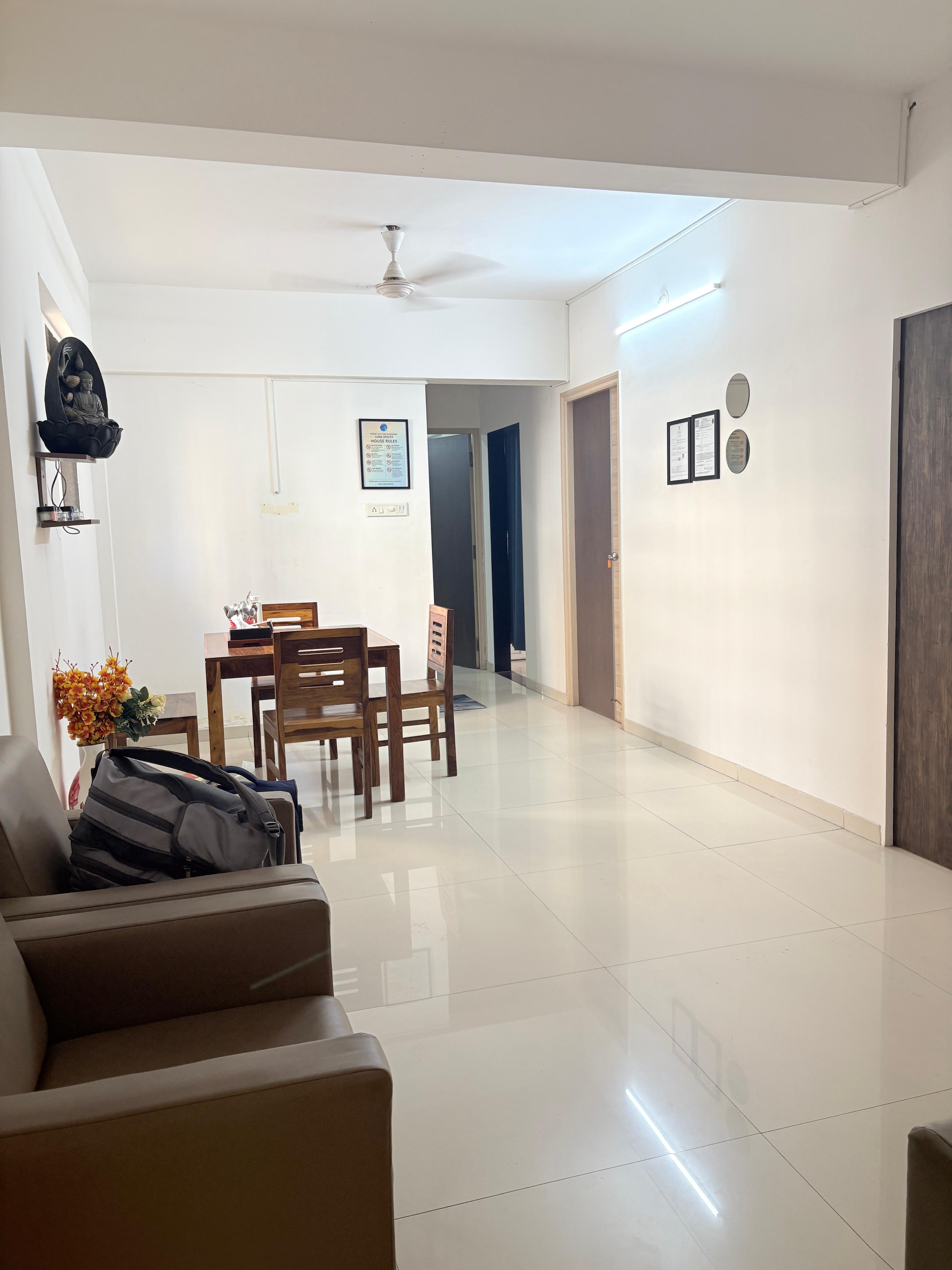 Spacious 3 Bedroom Apartment near Powai