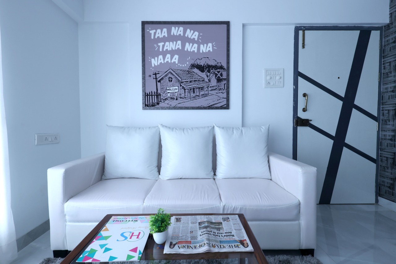 2 BR Homestsay in J B Nagar Andheri