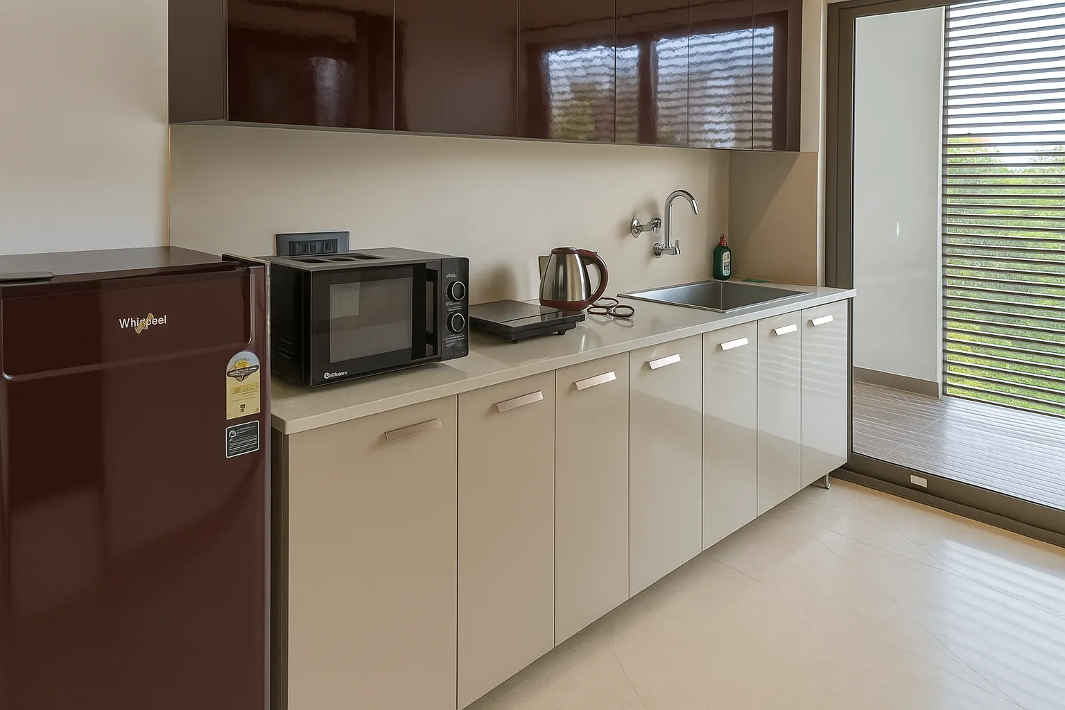 Classic Studio Apartment in DLF Phase 3