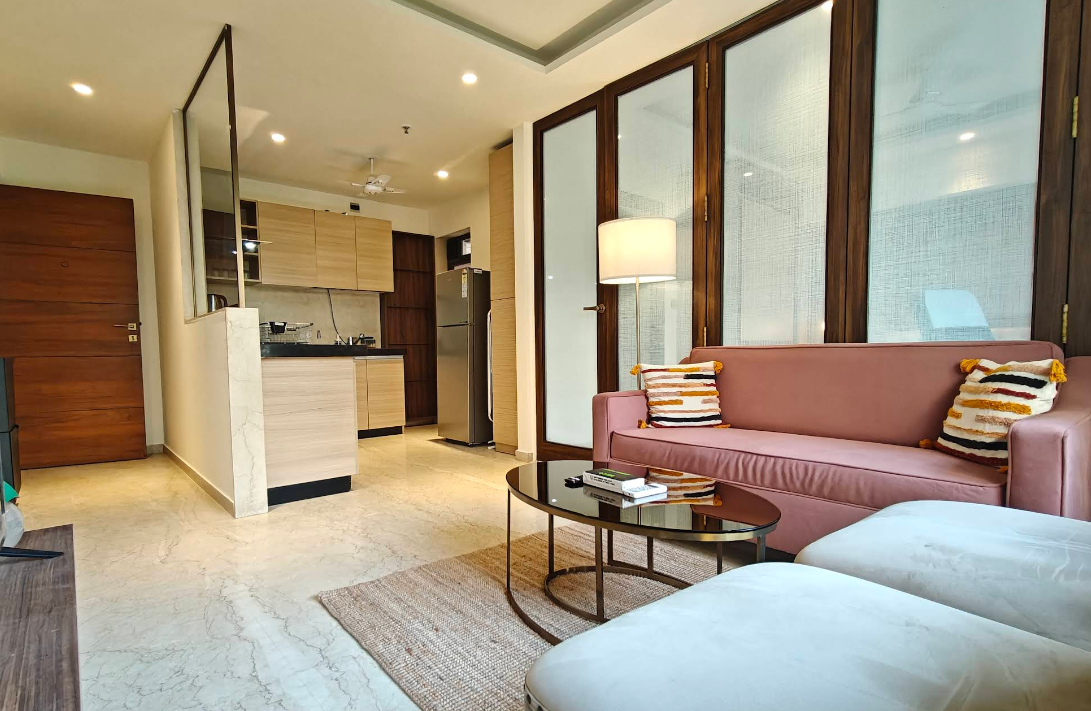 Refined 1 Bedroom Apartment near BKC
