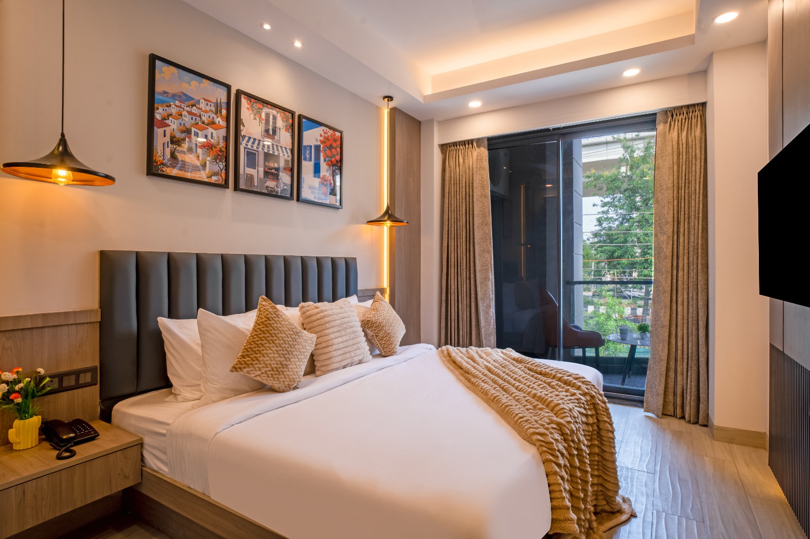 Premium Studio Apartments in South City Gurgaon