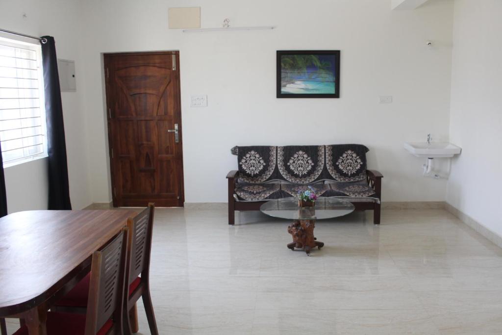 Prime Friendly Stays