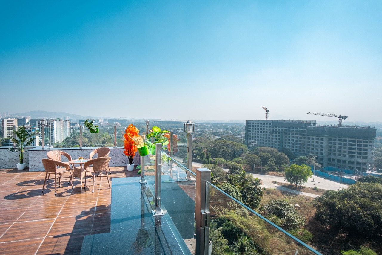 3 Bedroom Duplex Serviced apartment in Andheri
