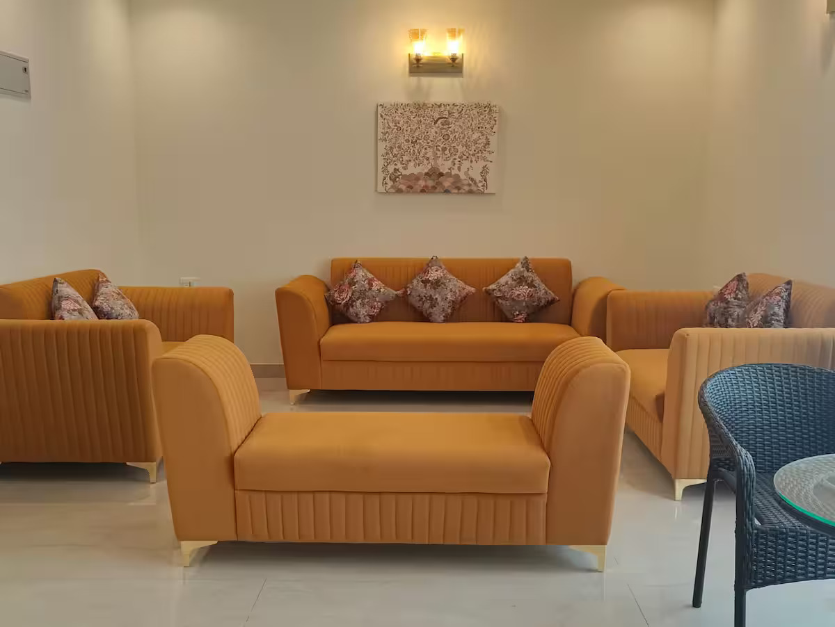 Classic 3 Bedroom Apartment in Indiranagar