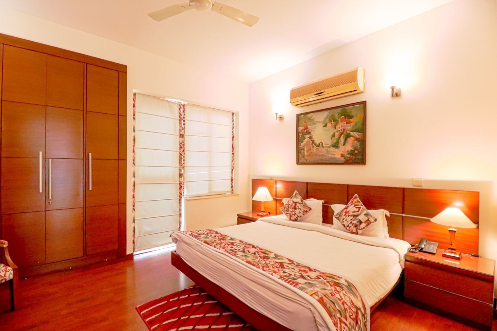 Aesthetic 2 Bedroom Apartment  
