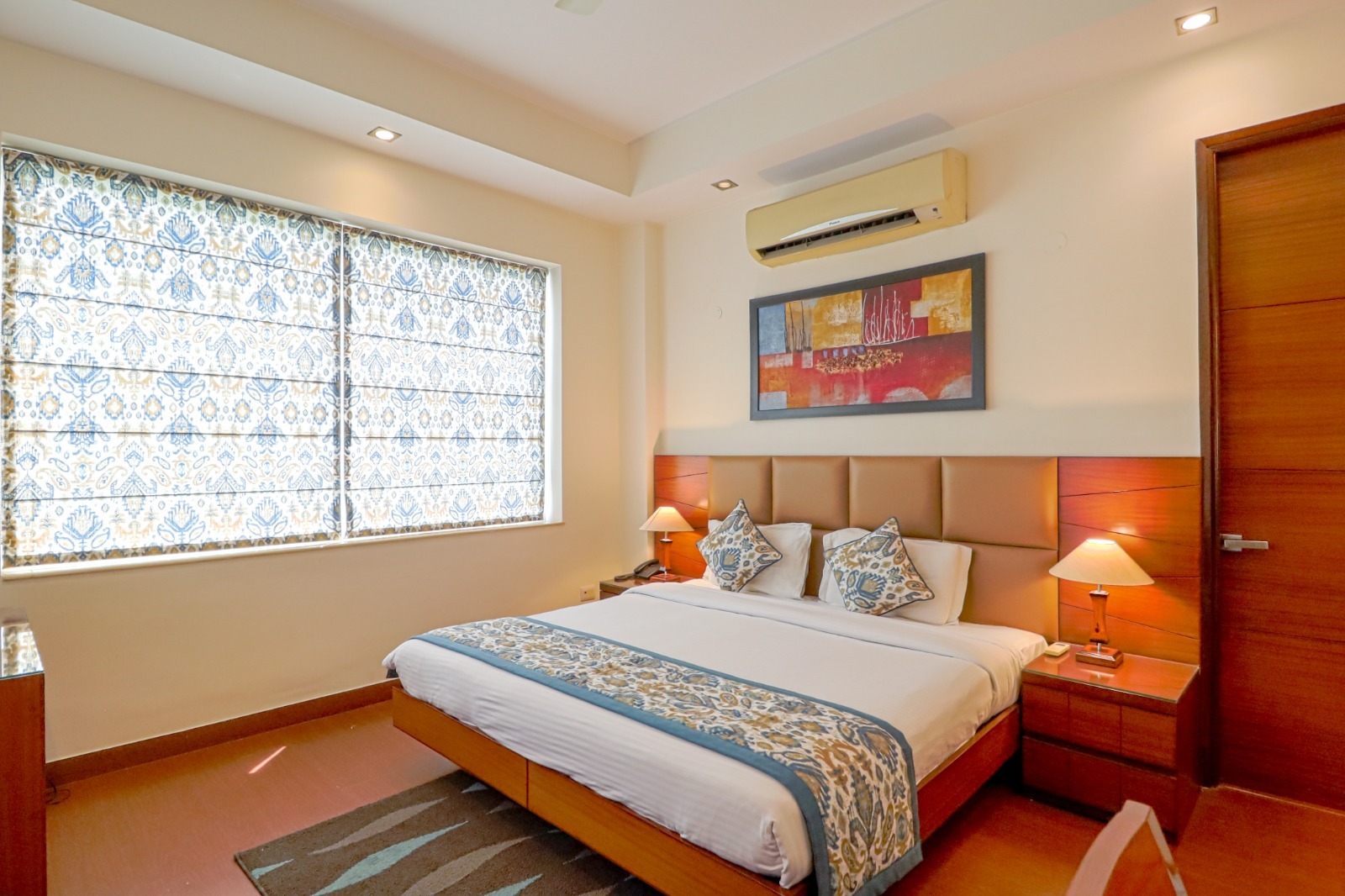 Aesthetic 2 Bedroom Apartment  