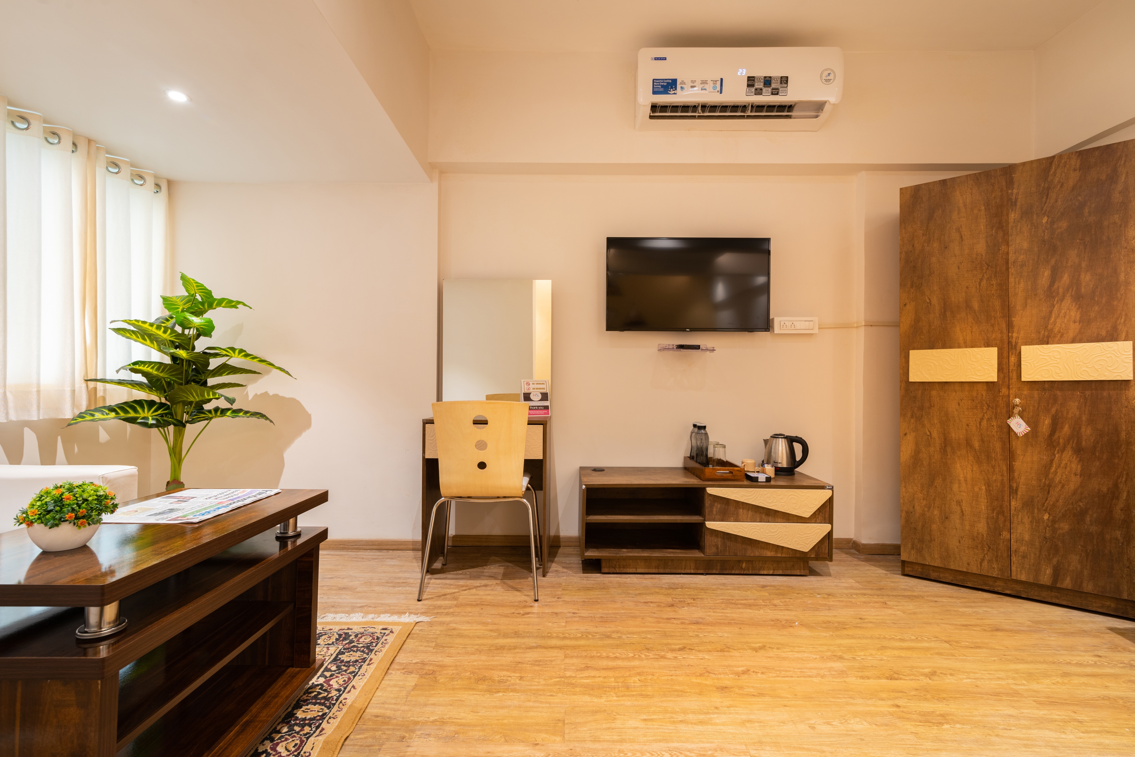 Deluxe Rooms @ Borivali East