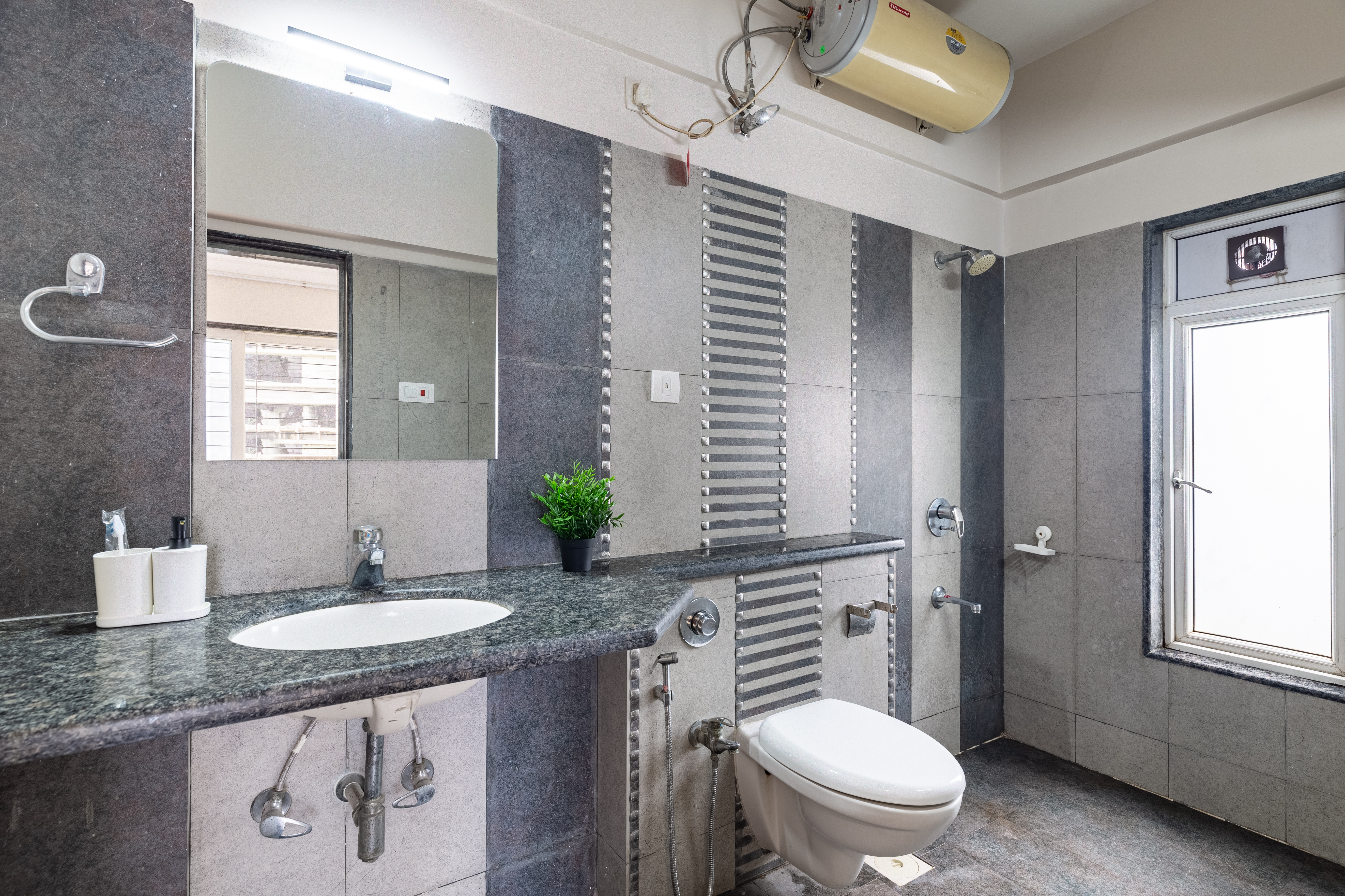 Premier 3 Bedroom Apartment in Kala Nagar