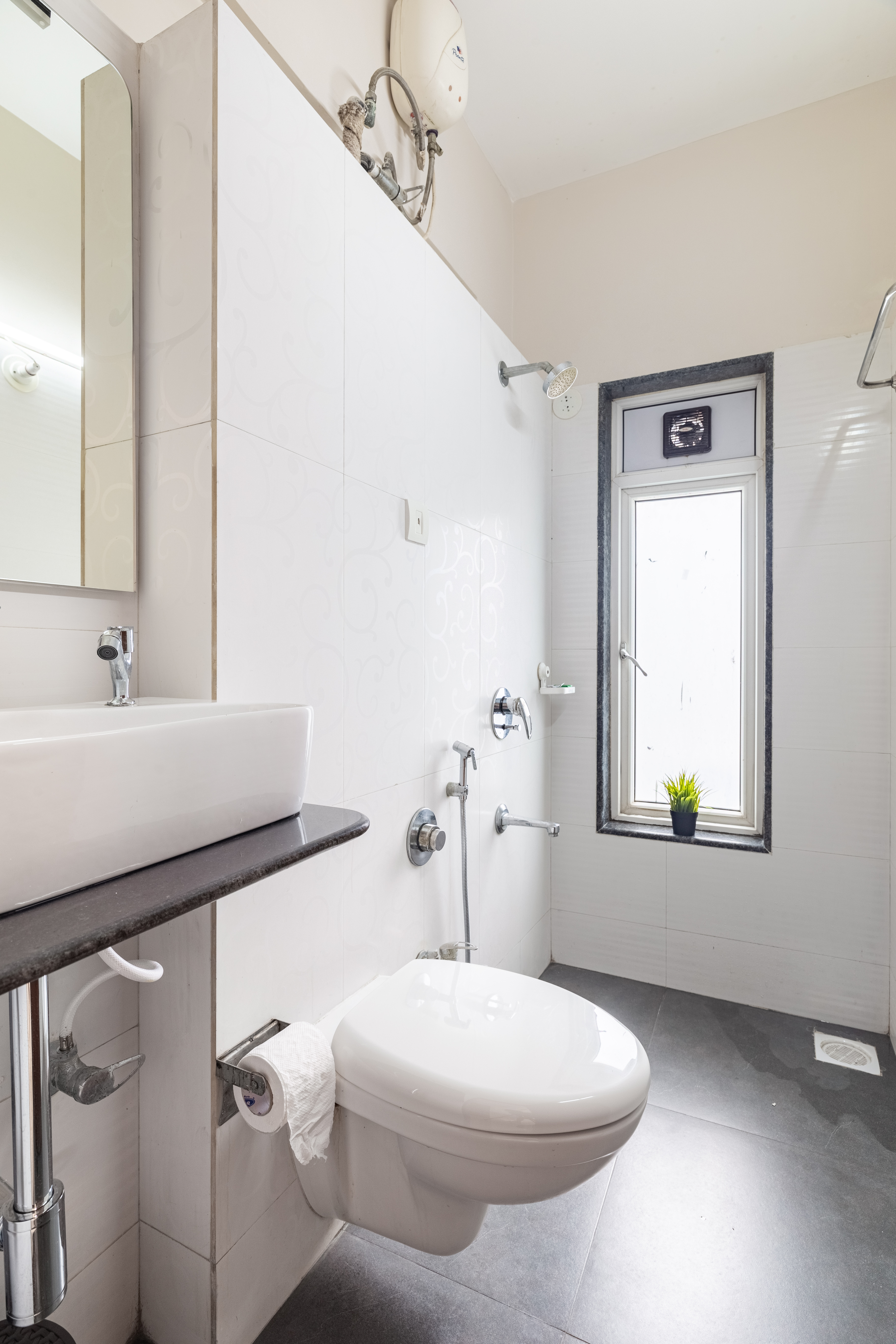 Premier 3 Bedroom Apartment in Kala Nagar