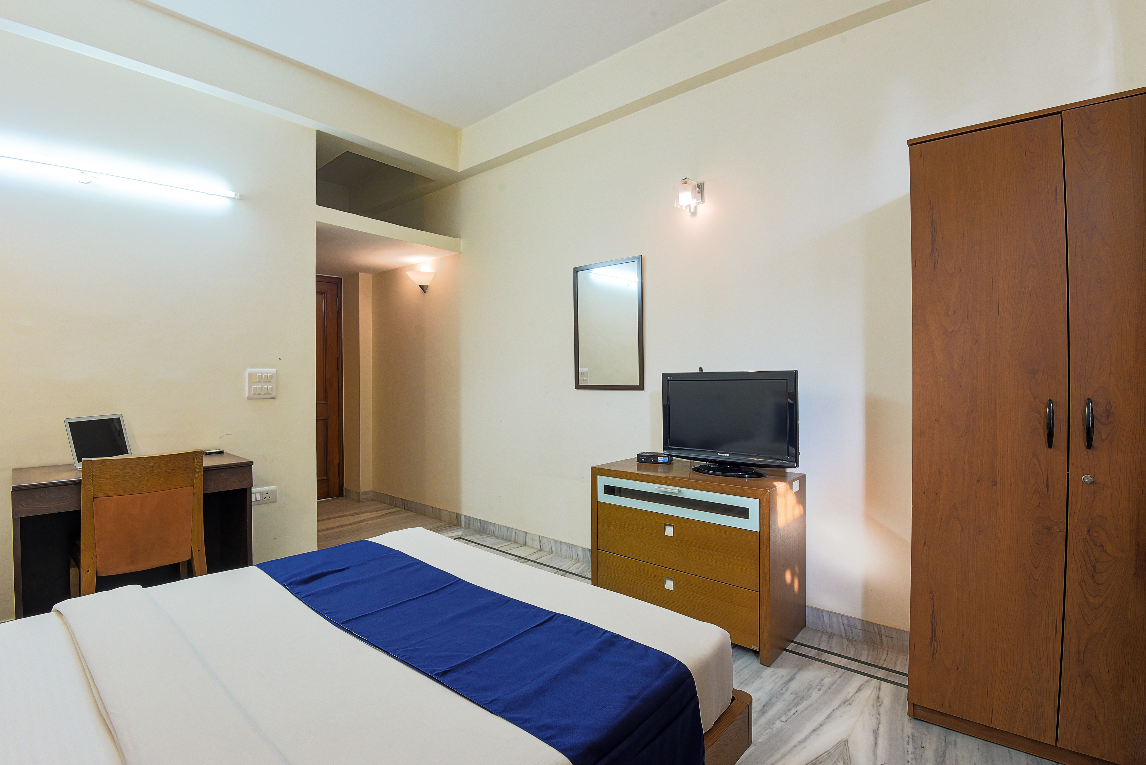 Posh Serviced Apartments in Uday Nagar