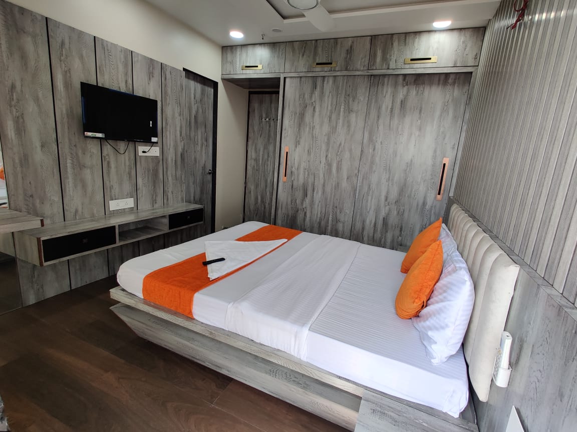 Prime Crest 3 Bedroom Apartment