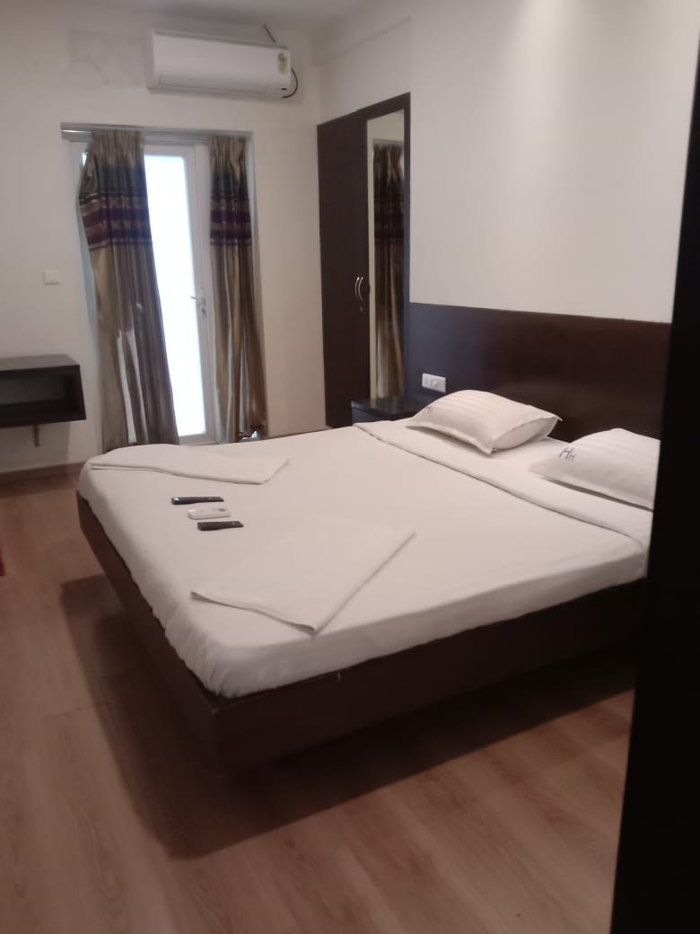 Signature Heights Residences