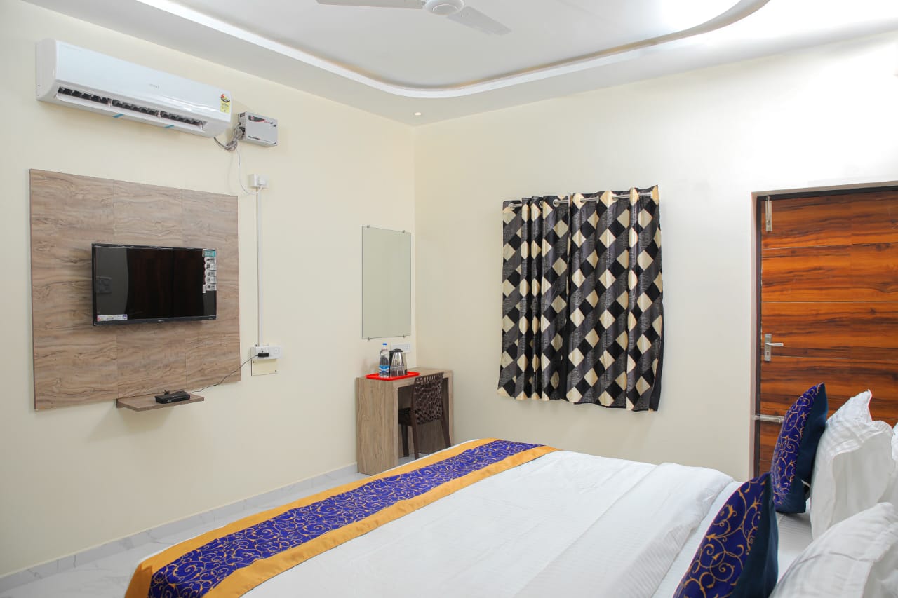 Redstone Serviced Apartment Tnagar