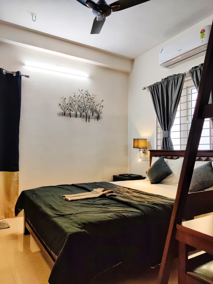 Urban Crest Apartments