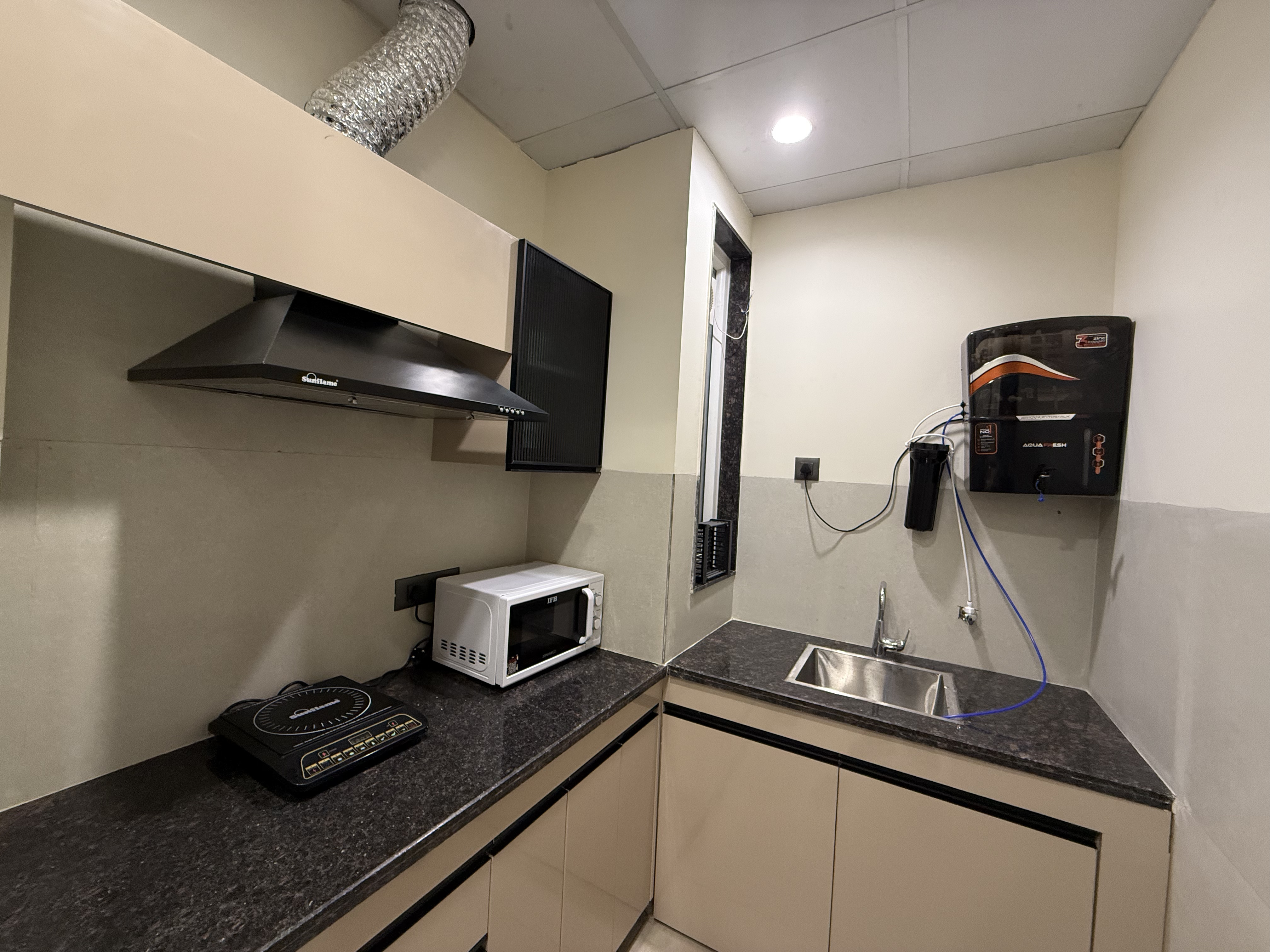 Refined 1 Bedroom Apartment in DLF Cyber City