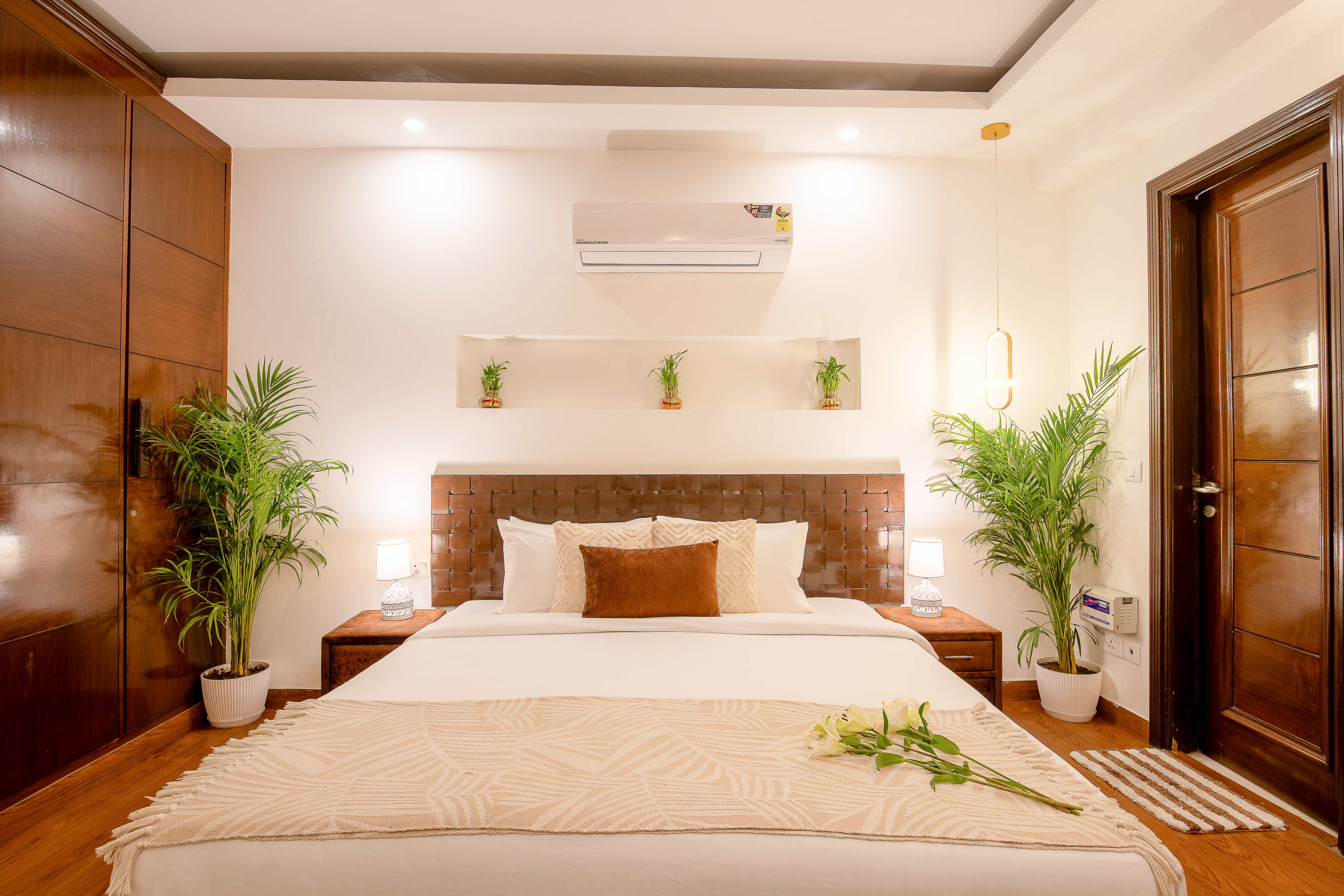 Superior 3 Bedroom Apartment on South Extension 2