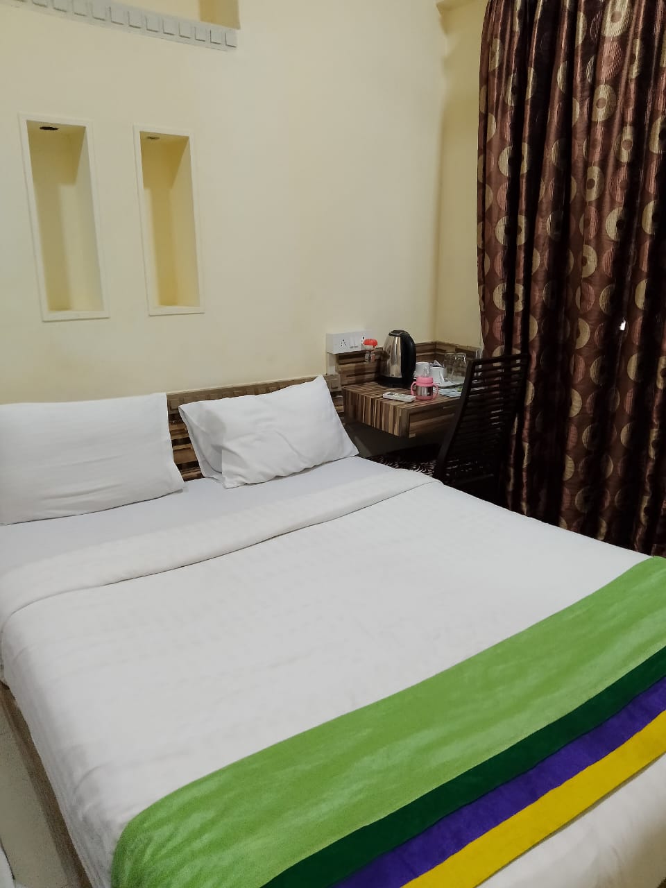 Elegant Residences in Kherwadi