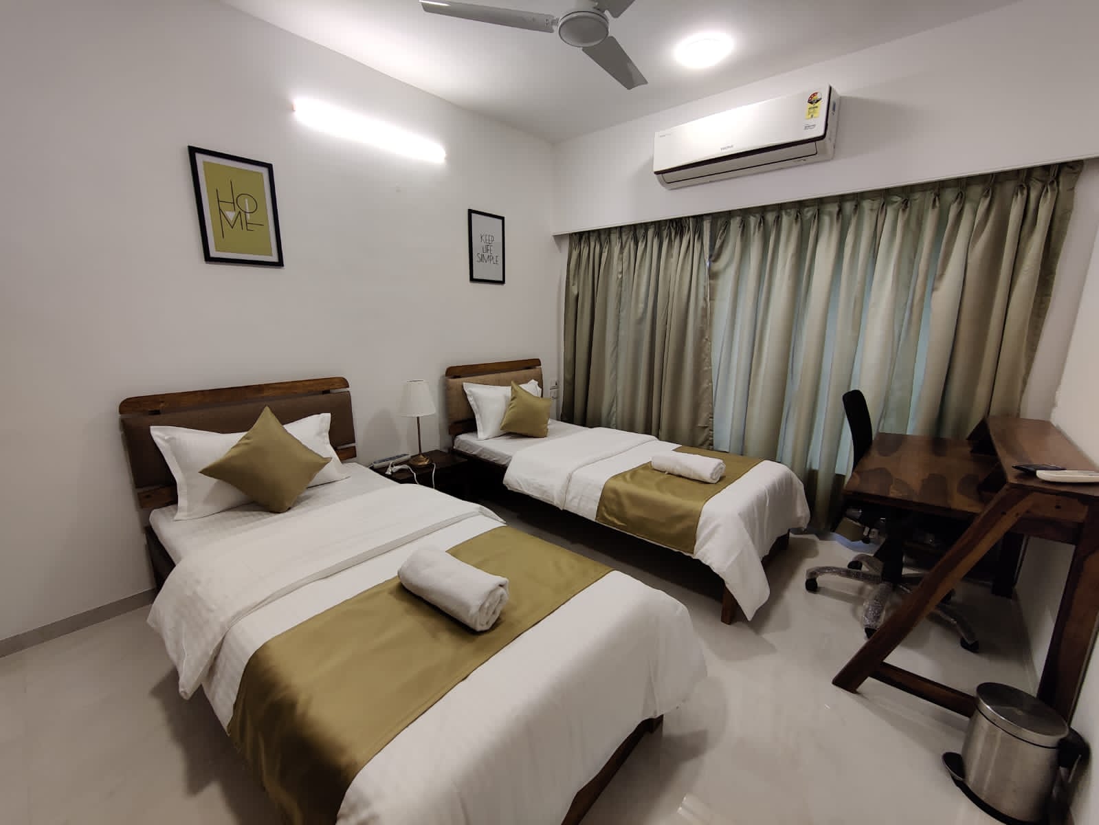 Classic 2 Bedroom Apartment in Goregaon East