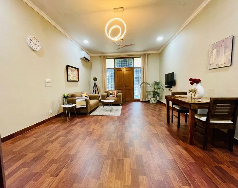 Modern 1 Bedroom Apartment