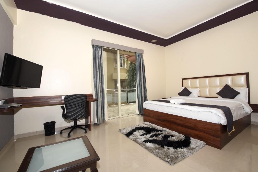 Classic Studio Apartment in Kalyani Nagar