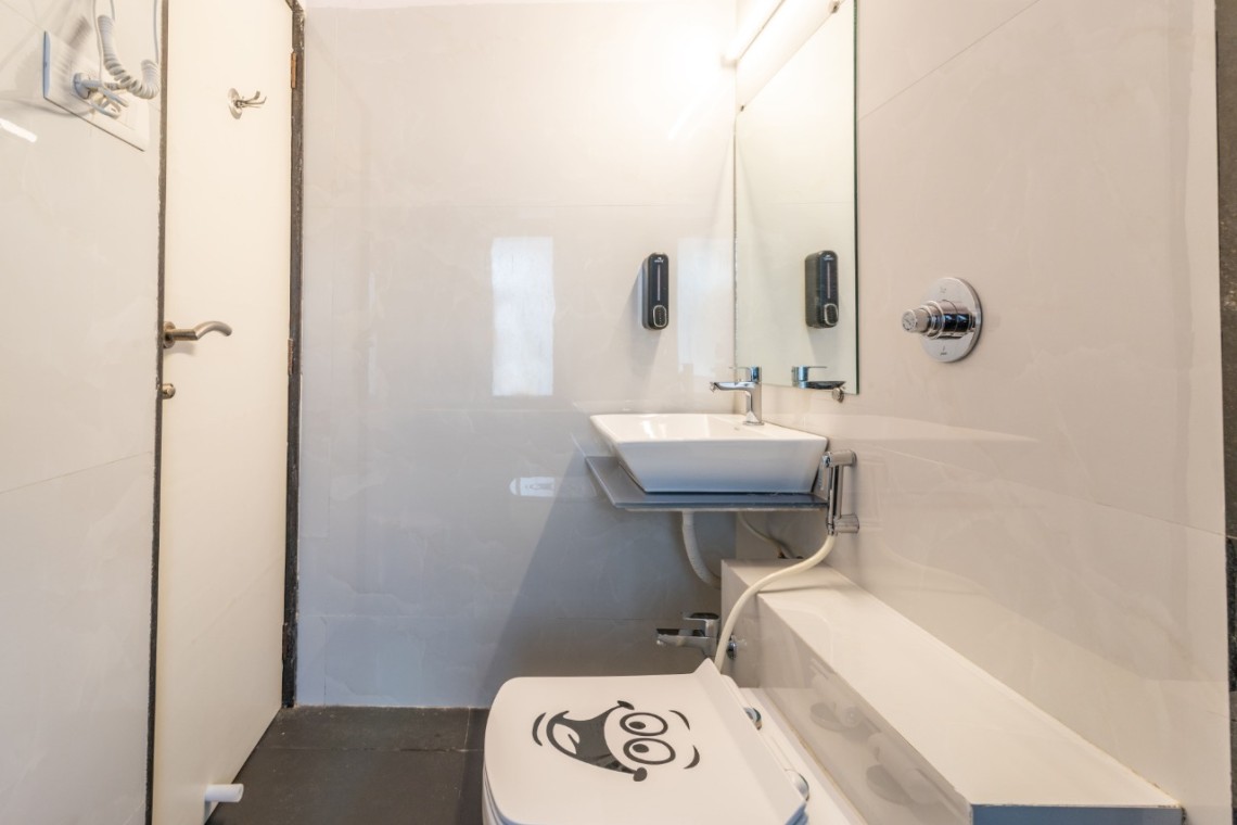 Mid City Serviced Apartment