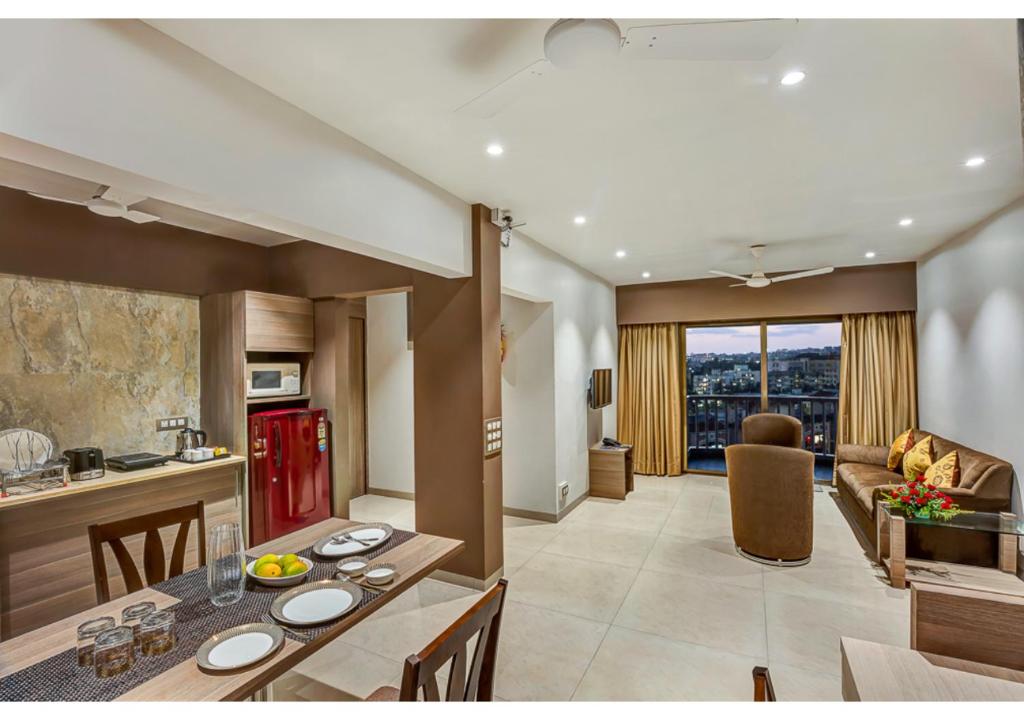 Ashok Deluxe Apartments