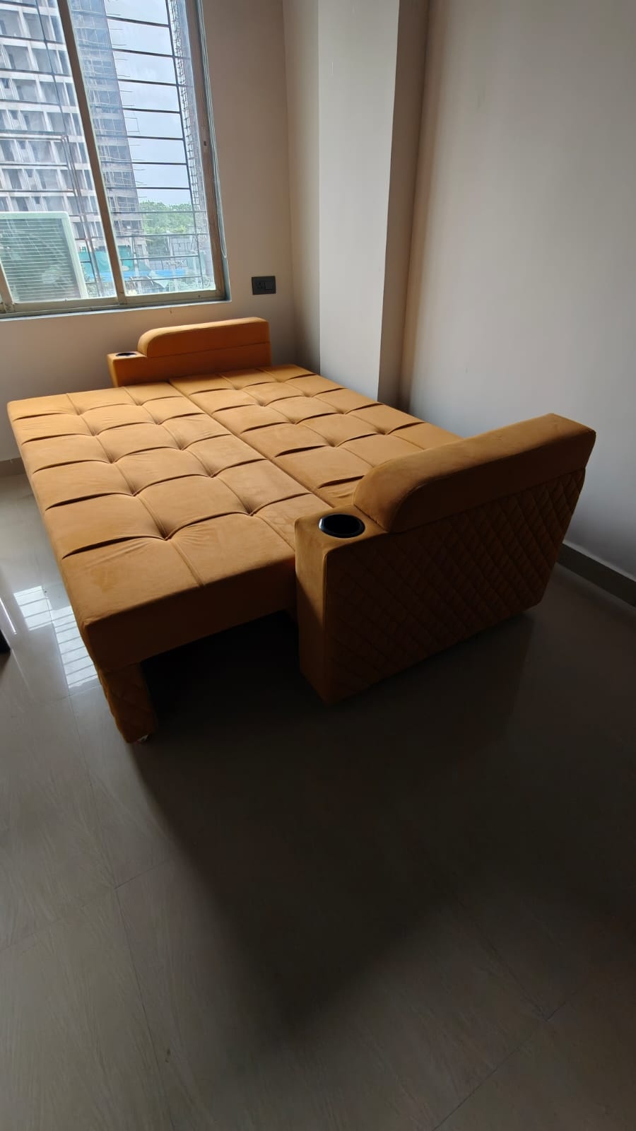Elegant 1 Bedroom Apartment in Seawoods