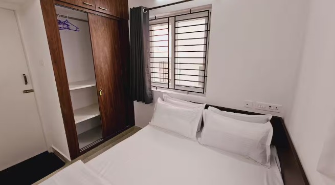 Furnished 2 Bedroom Apartment in Velacherry