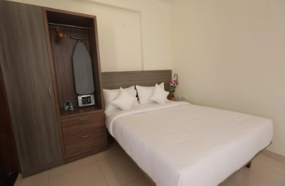 Spacious Studio Apartment in Nagvara area