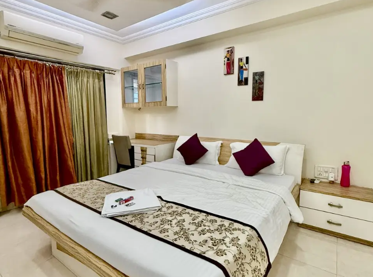 Luxury Studio Apartment