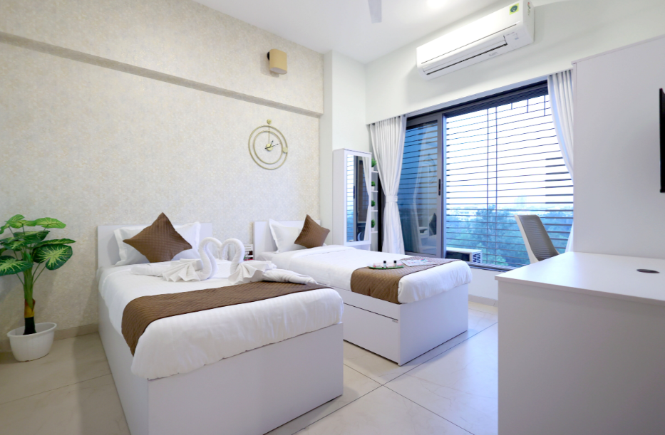 HomeEase Stays in Ghansoli