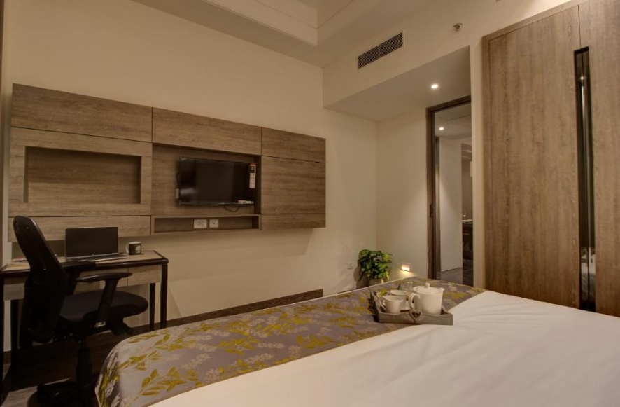 Opulent Living Apartments