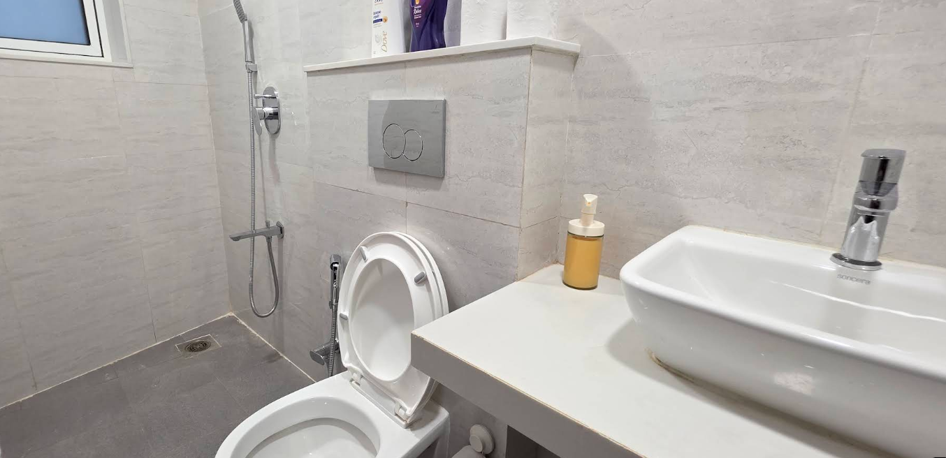 Serviced Apartment @ Khar West