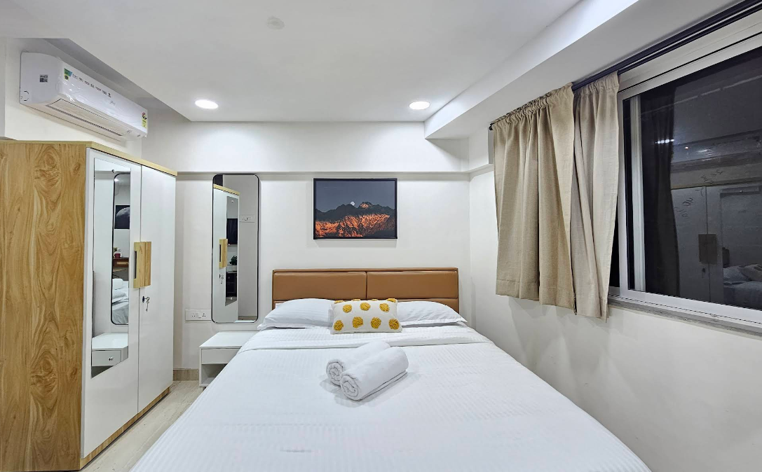 Serviced Apartment @ Khar West