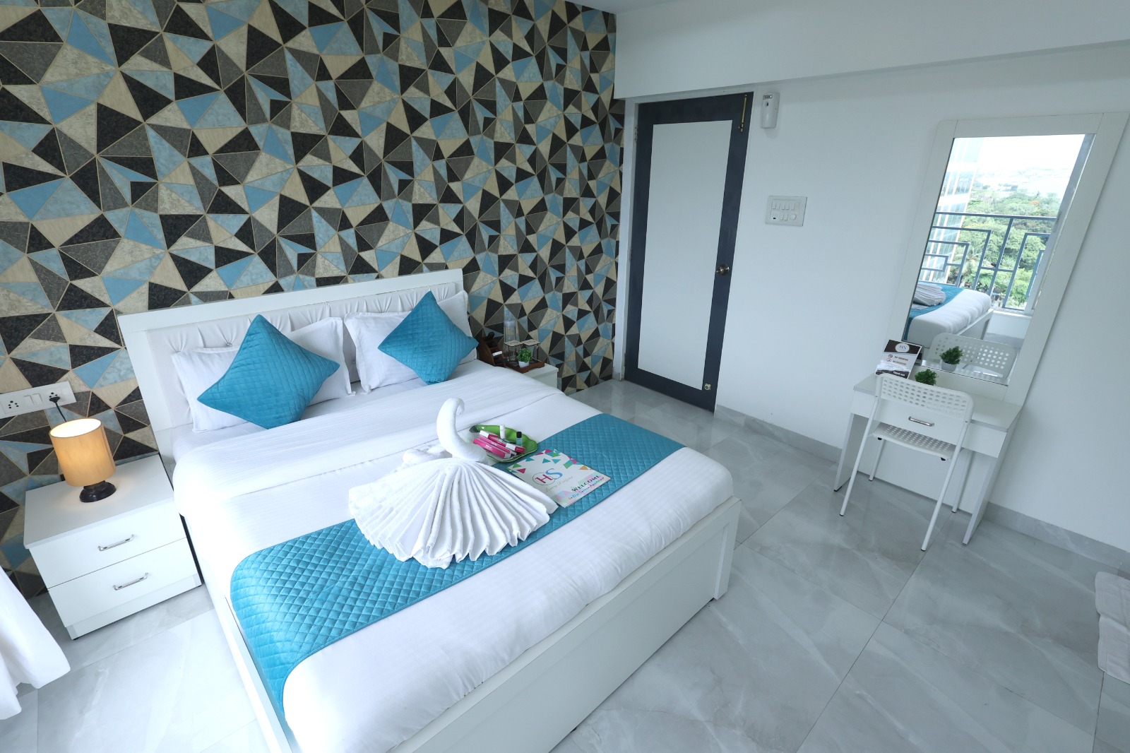 2 BR Serviced Apartment @ Andheri East