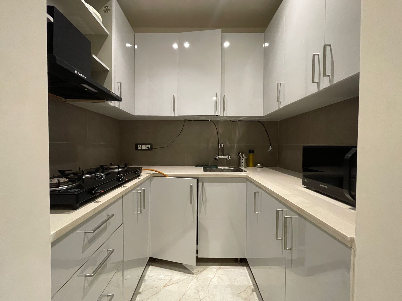 MutliSharing Apartment in Saket