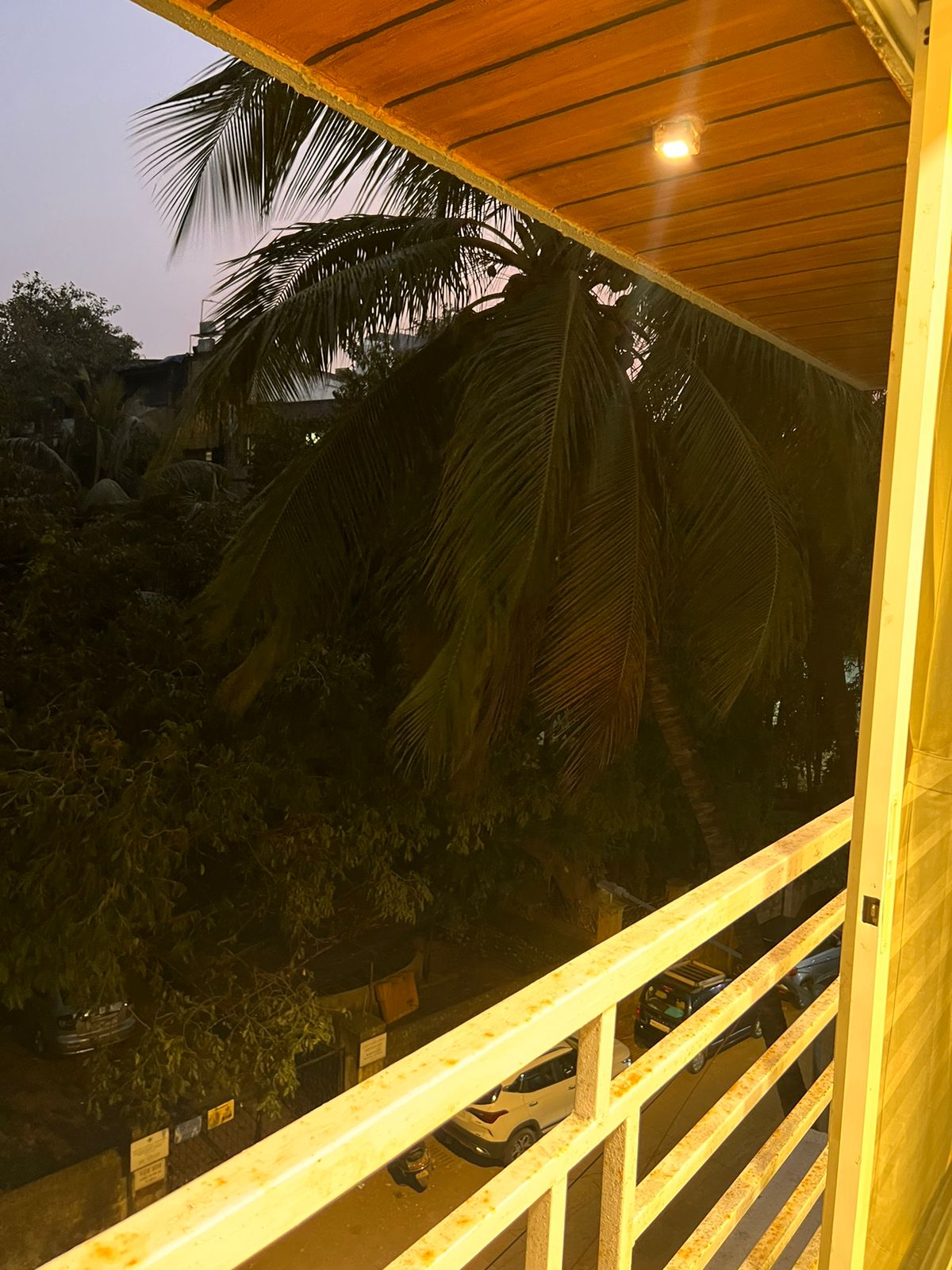 Refined 3 Bedroom Apartment in Vile Parle