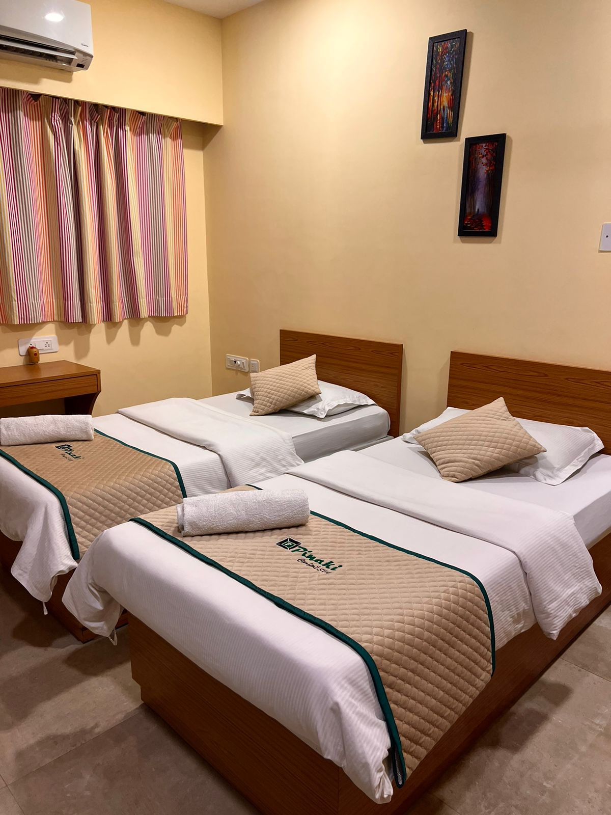 Refined 3 Bedroom Apartment in Vile Parle