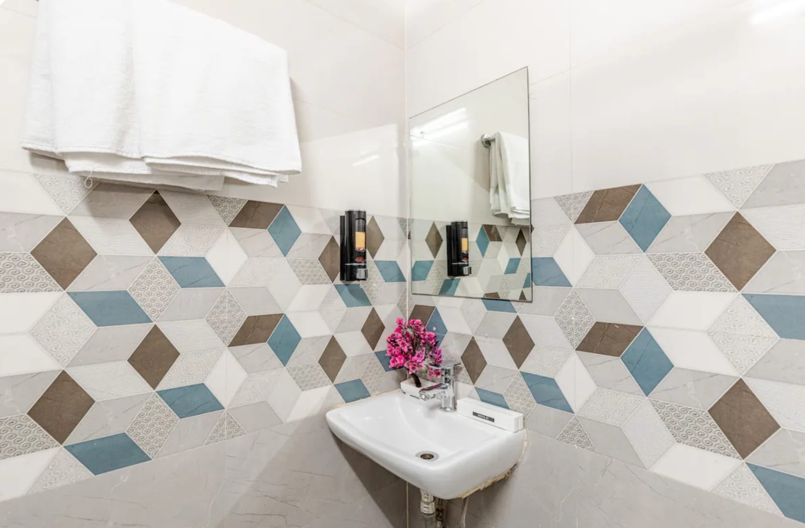 Comfortable Serviced Apartments